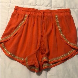 Orange detailed shorts